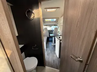 Swift Voyager 594 9
