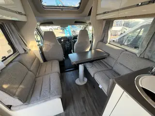 Swift Voyager 594 10