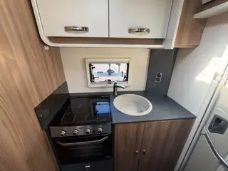 Swift Escape 612 12