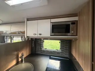 Swift Bolero 684 17