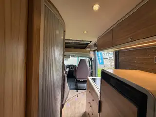 Hymer Grand-Canyon 9
