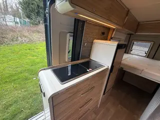 Hymer Grand-Canyon 12