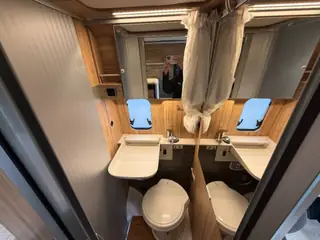 Hymer Grand-Canyon 19