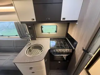 Swift Voyager 505 12