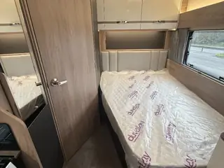 Swift Voyager 564 18