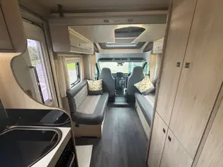 Autotrail F62 10