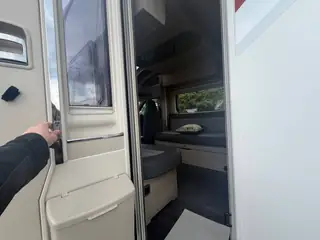 Autotrail F62 8