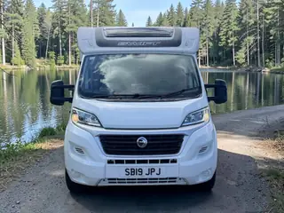 Swift Escape 695 2